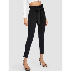 Belted High Waist Skinny Stretch Pants Black Tapered Leg Women’s 4